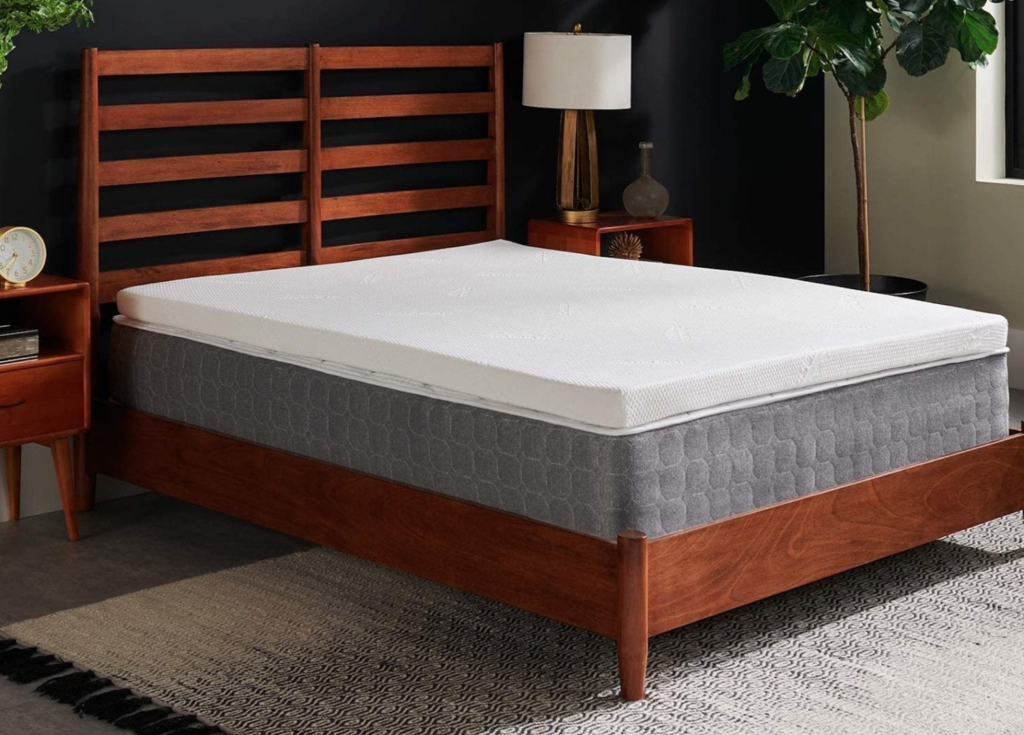 Best Mattress Toppers For Side Sleepers With Hip Pain